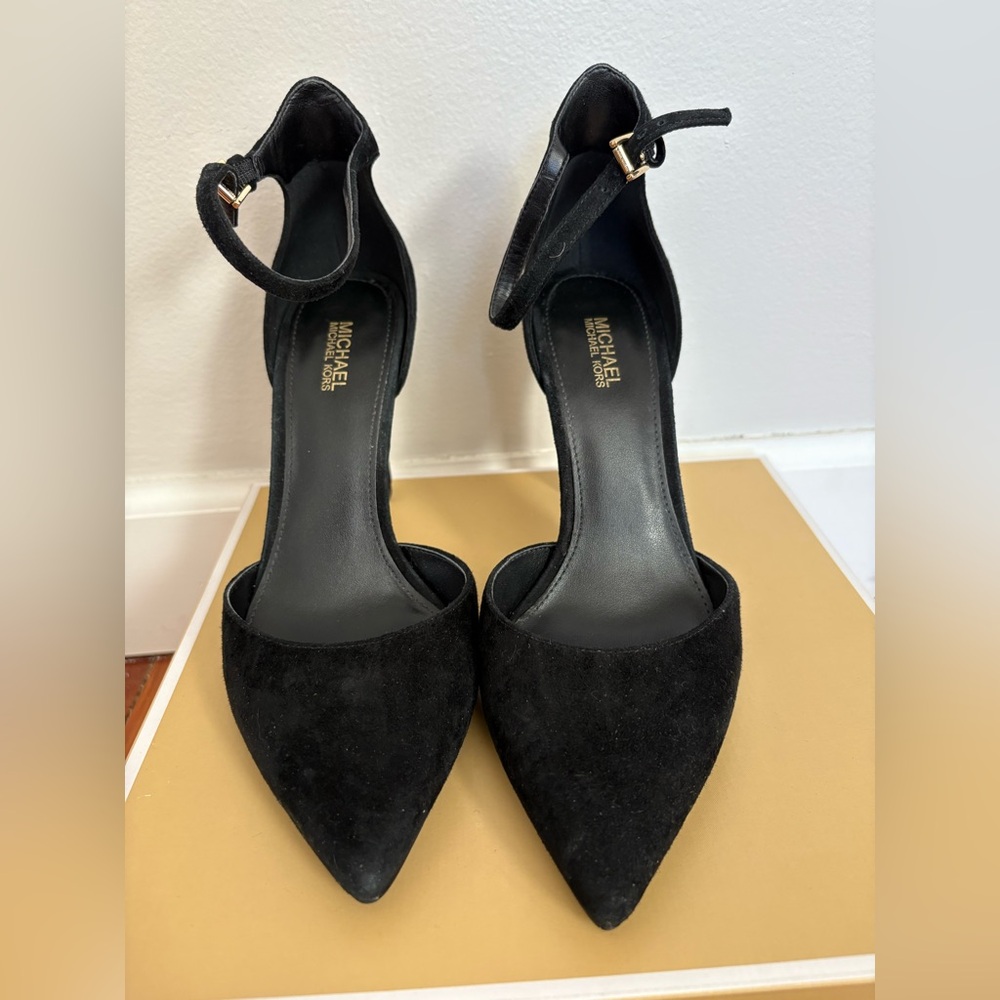 Michael Kors Suede Black Lisa Pump